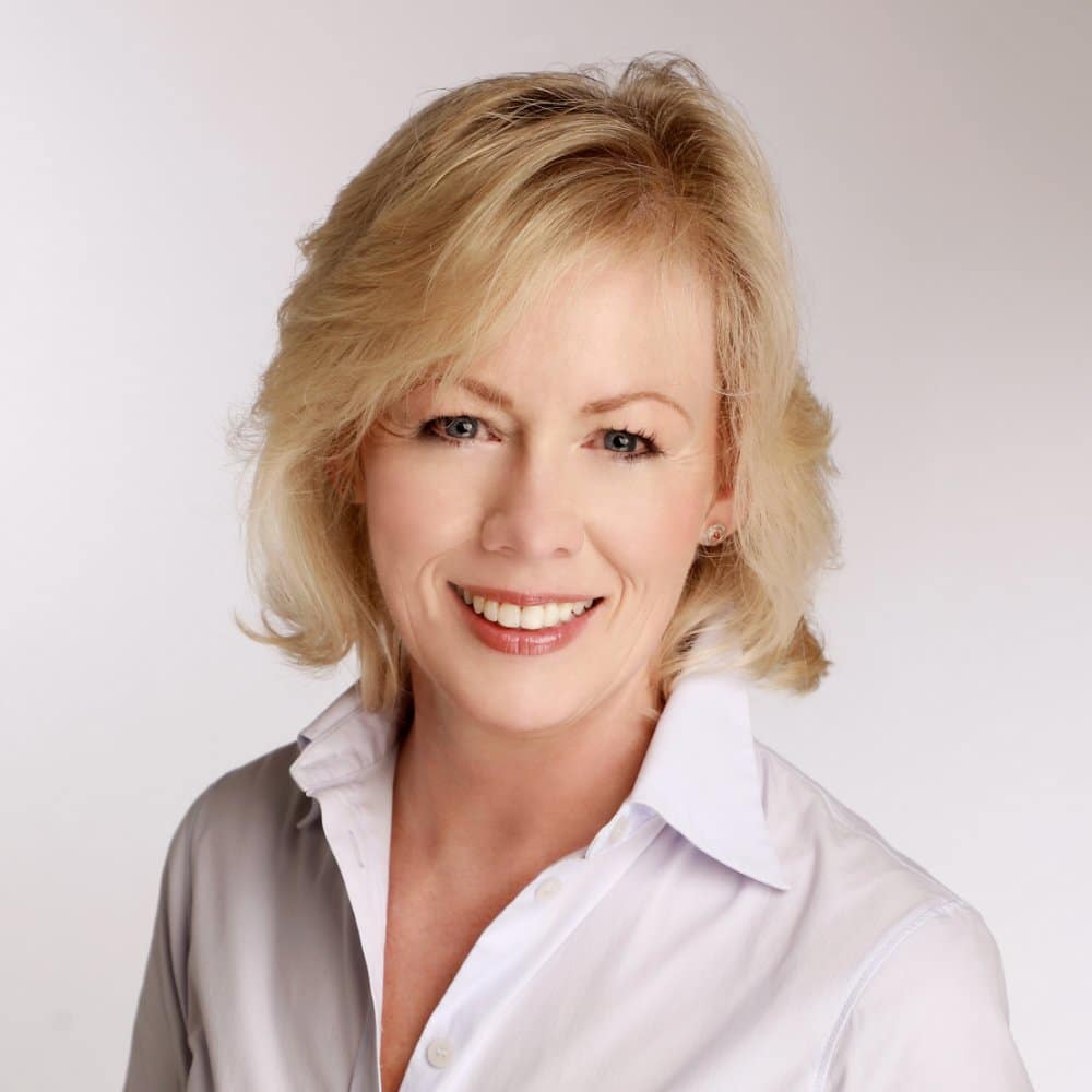 Jennifer Mitten Jennifer Mitten - Castlehaven Finance